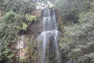 Waterfall_Kakolat